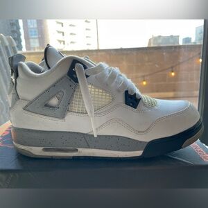 Jordan 4 Retro